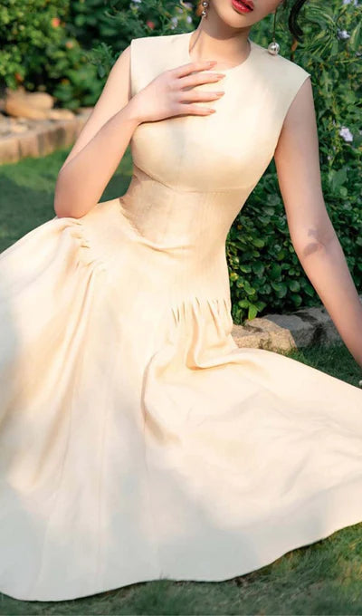 Robe de bal mi-longue sans manches style corset trapèze