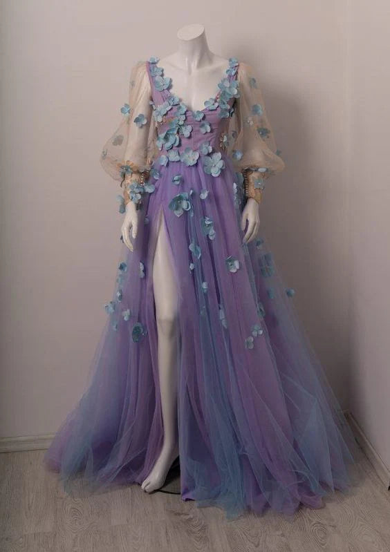 Robe de bal trapèze en tulle à manches longues et appliqués