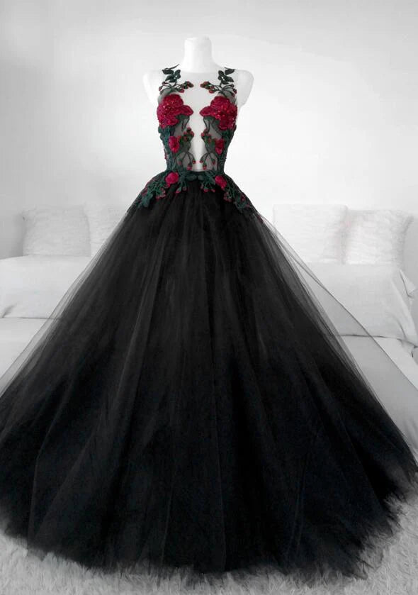 Deep V Beautiful Tulle With Lace Applique Long Formal Gown ﻿