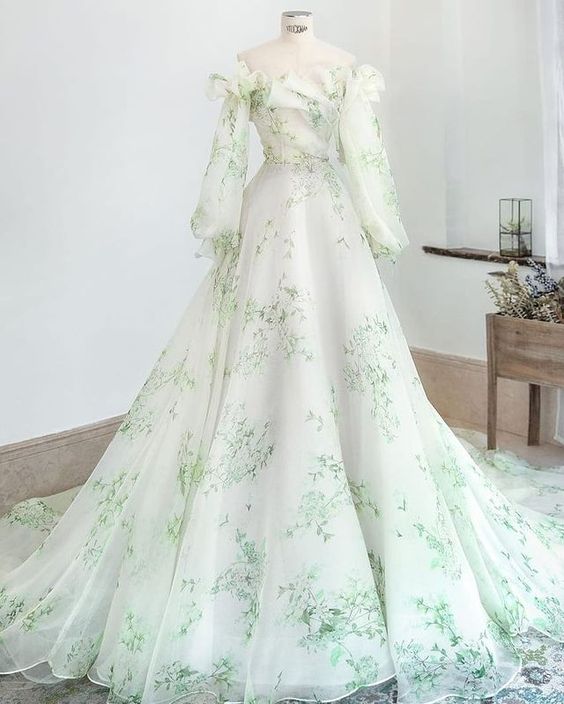 Robe longue à épaules dénudées pour soirée et bal de promo