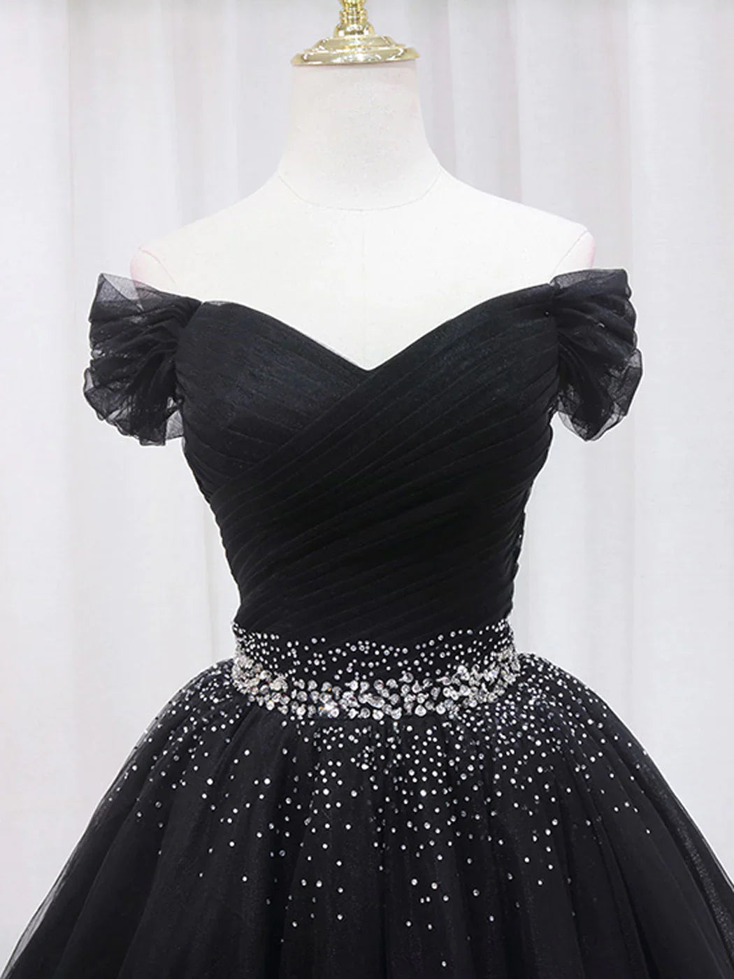 Off Shoulder Tulle Sequin Short Prom Dress