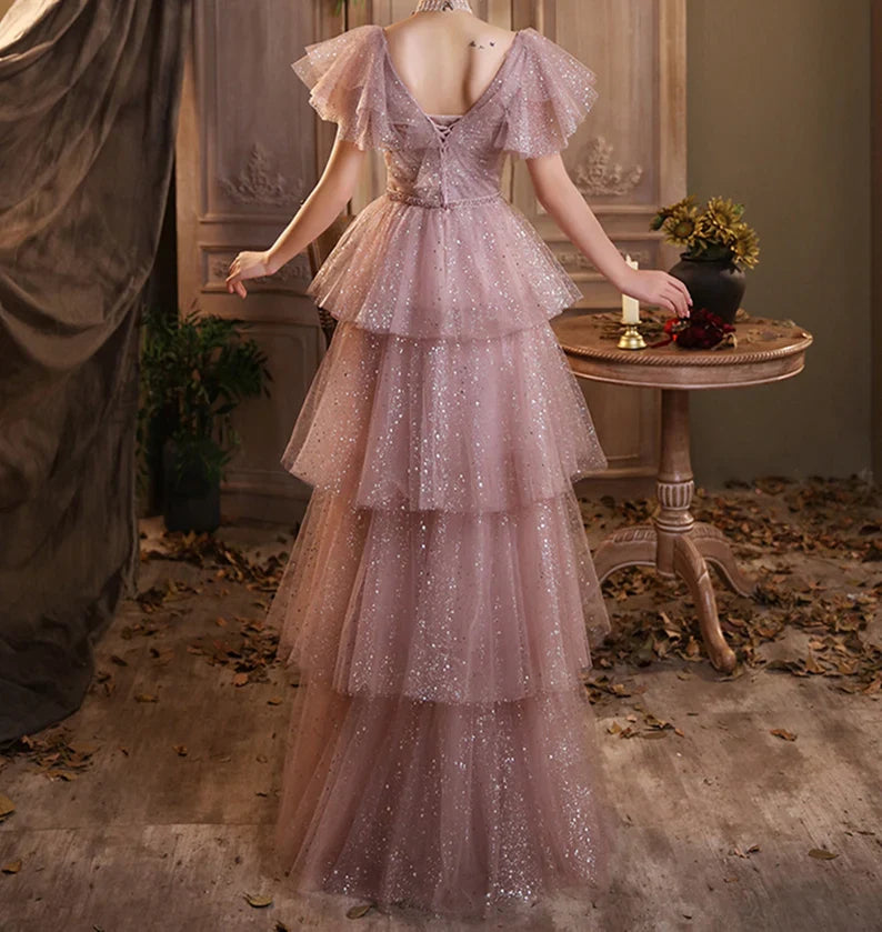 Robe de bal trapèze scintillante à volants et étoiles