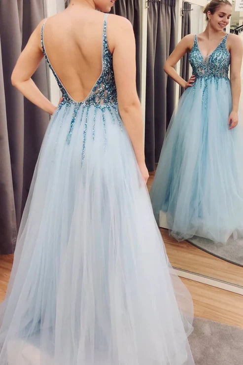 Robe de bal trapèze en tulle dos nu avec fente