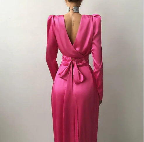 Robe de soirée trapèze à col rond et dos nu avec fente