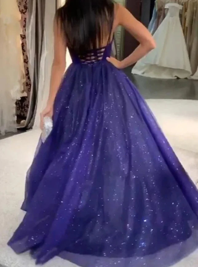Robe de bal longue en tulle à col en V et dos nu