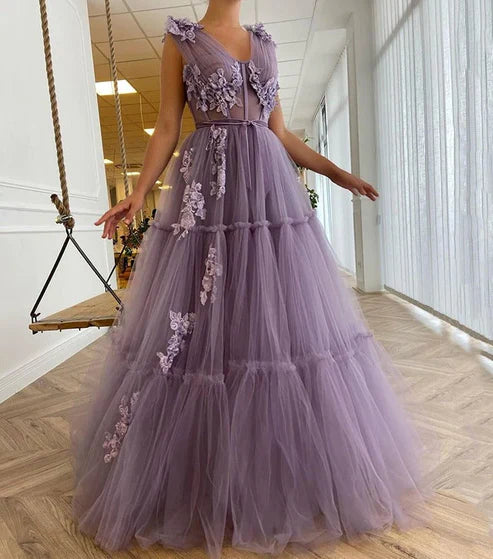 Robe de bal élégante et sexy en coupe A avec appliques