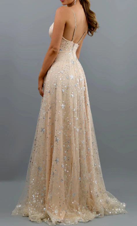 Robe de bal en tulle à bretelles spaghetti et fente