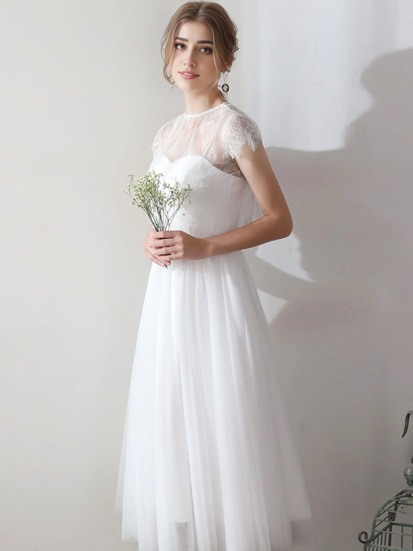 Robe de bal deux pièces en dentelle et tulle à bretelles spaghetti 