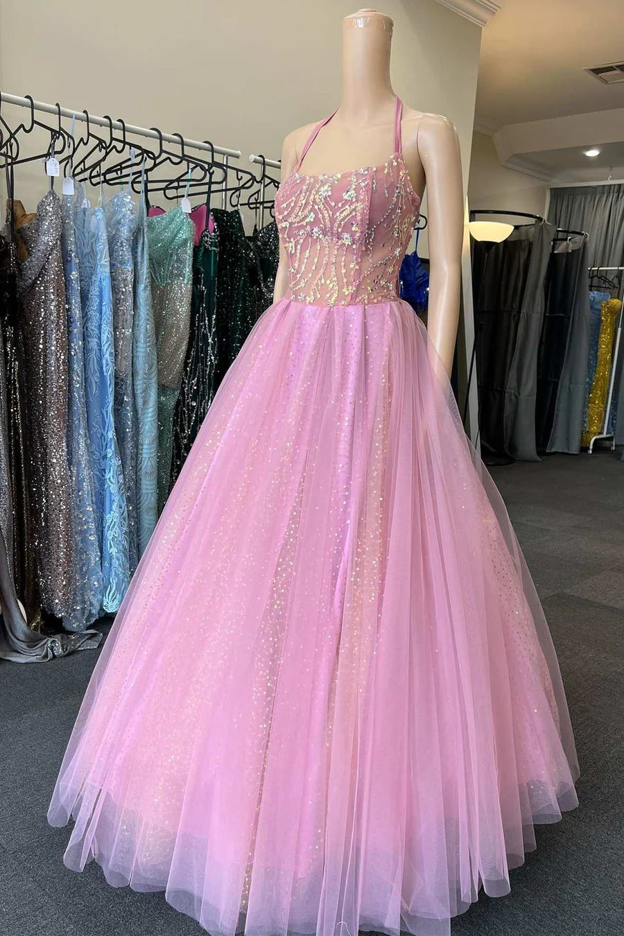 Robe de bal princesse en tulle pailleté, coupe trapèze, dos nu, style conte de fées