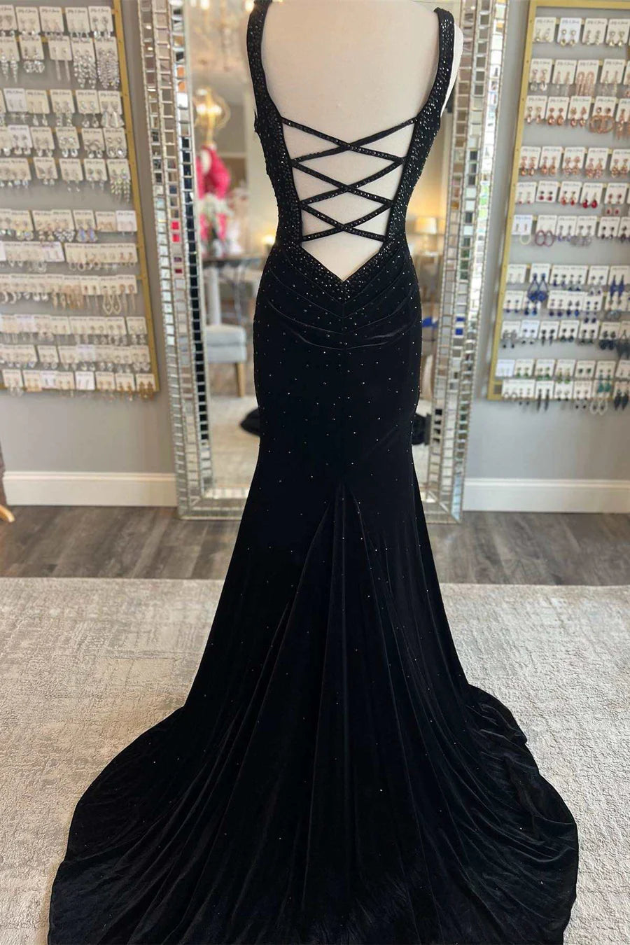 V-Neck Cutout Back Velvet Mermaid  Prom Dress ﻿