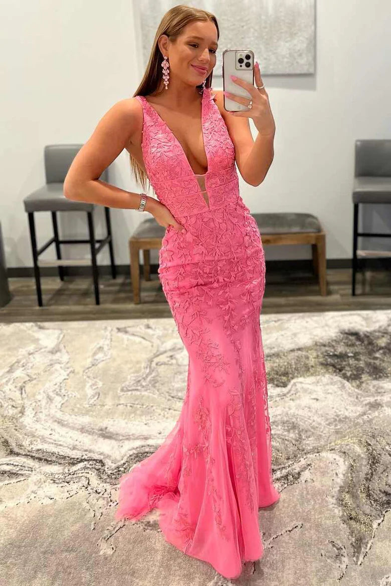 Vestido de fiesta de sirena con escote en V profundo, sin espalda, sin mangas y bordado