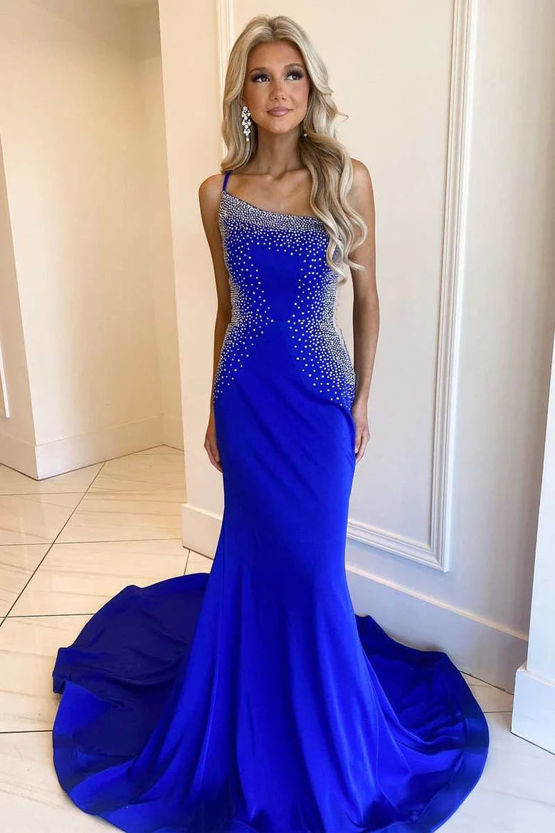 Vestido de fiesta de sirena con un solo hombro, espalda descubierta y cuentas