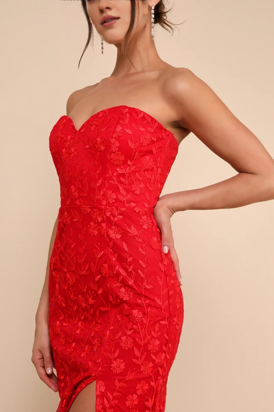 Weitese Formal Women's Dresses Romantic Beauty Red Floral Embroidered Strapless Slit Maxi Dress Prom Dress Stores