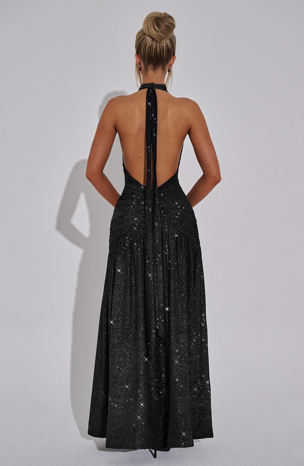 Red Shiny Luxury Low-cut Halter Neck Open Back Pleated High Slit Unique Long Prom Party Dress