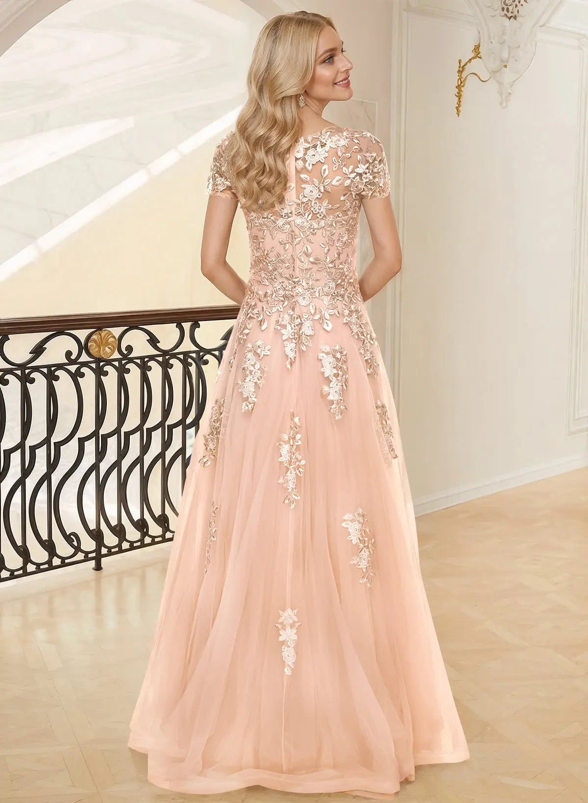 Romantic A-Line Illusion Neck Short Sleeve Blush Pink Lace & Tulle Mother of the Bride Dress