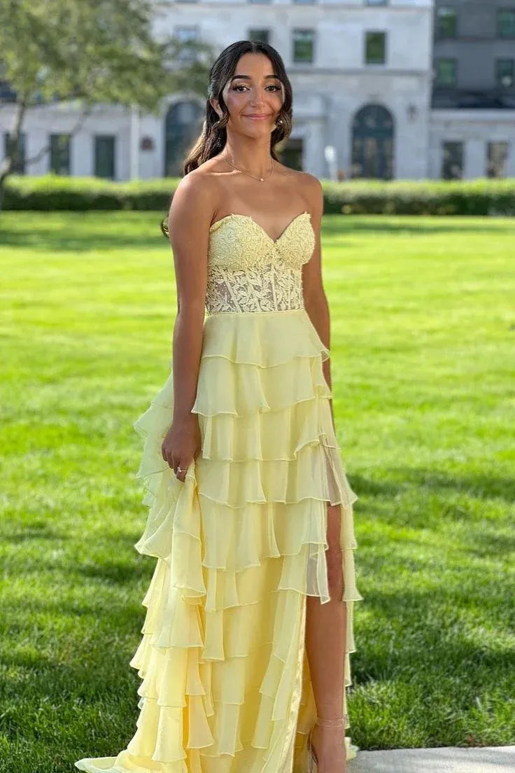 Romantic A-Line Strapless Sweetheart Lace Corset Tiered Ruffle Floor-Length Evening Gown