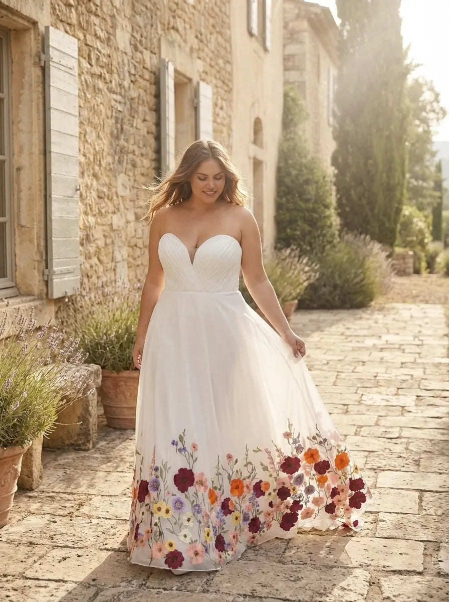 Romantic A-Line Strapless Sweetheart Tulle Maxi Floral Wedding Dress