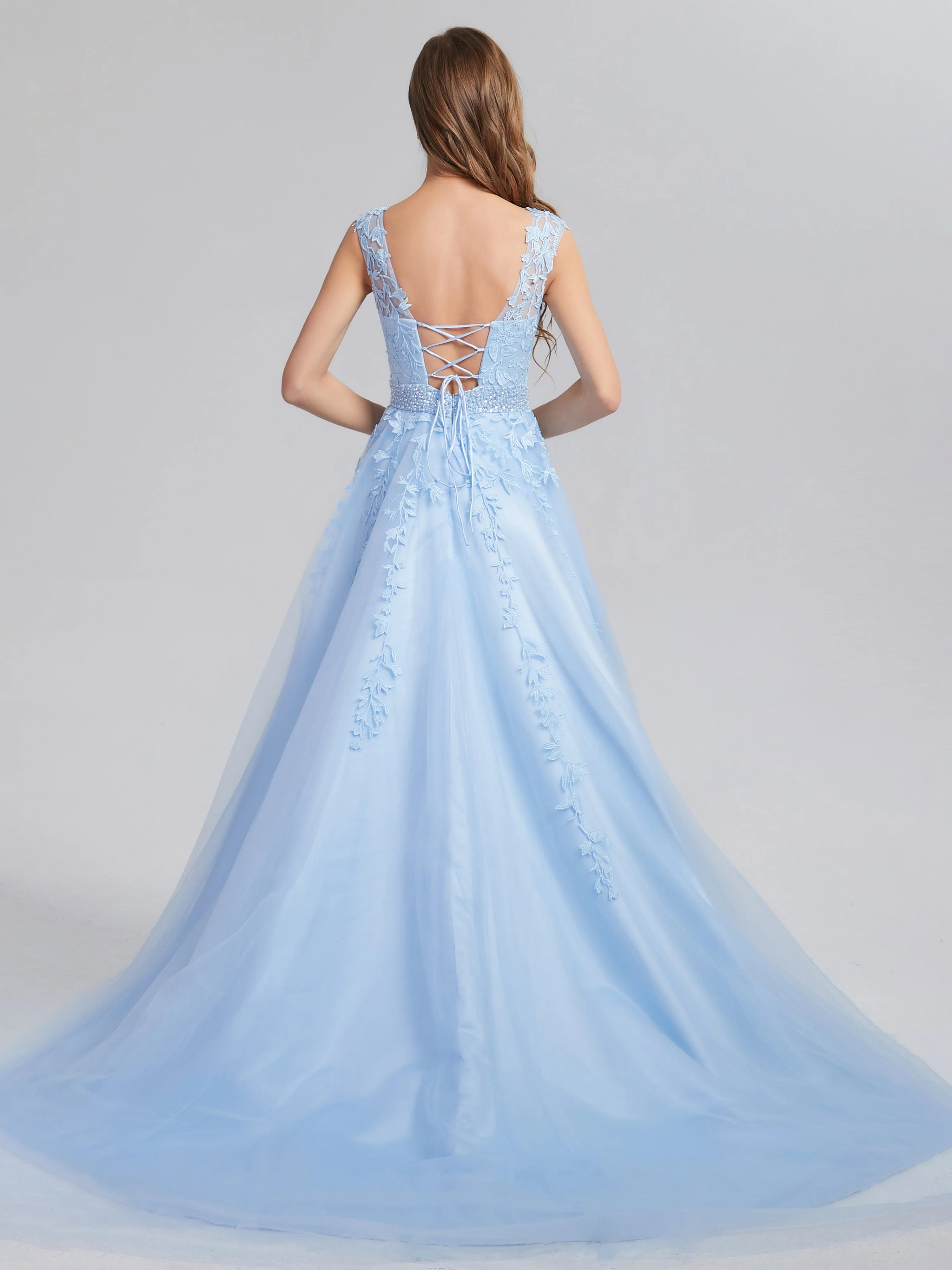 Romantic A-line Bateau Neck Sleeveless Lace up Chapel Train Prom Dress