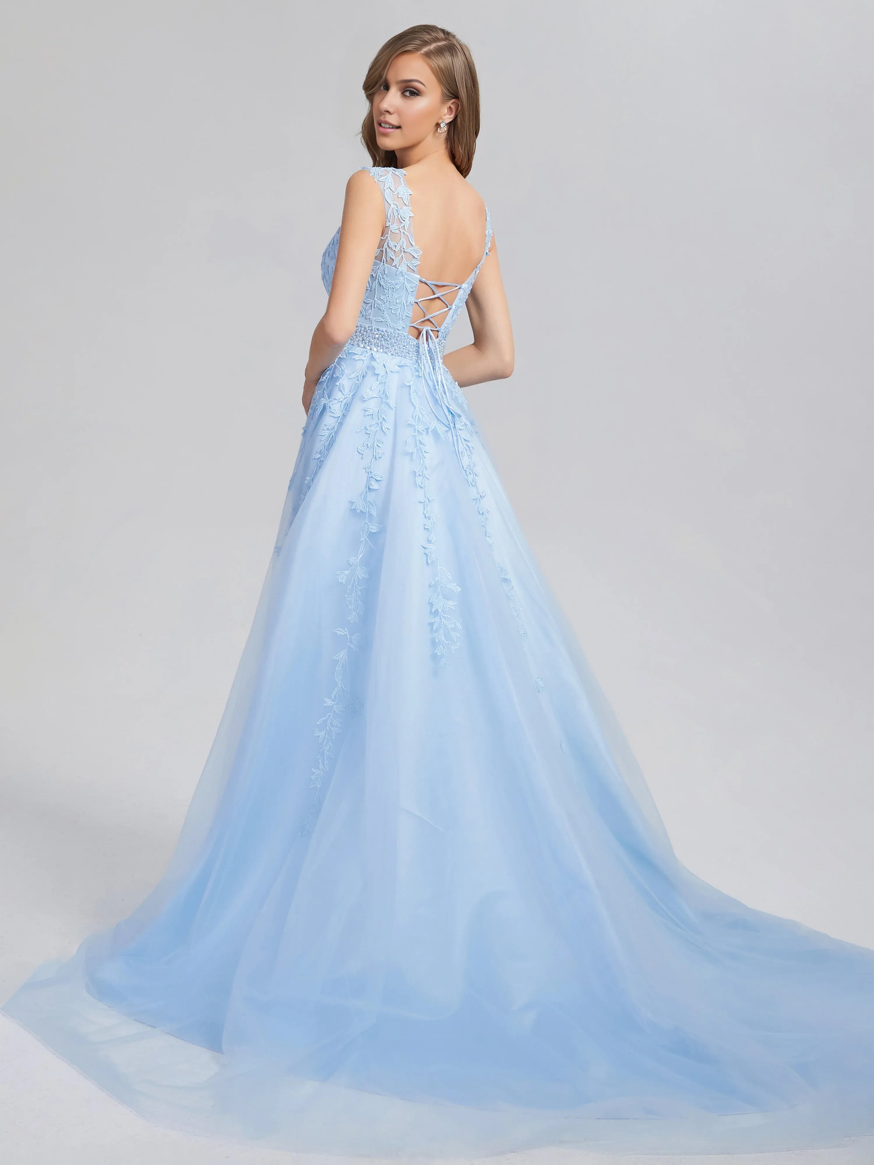 Romantic A-line Bateau Neck Sleeveless Lace up Chapel Train Prom Dress