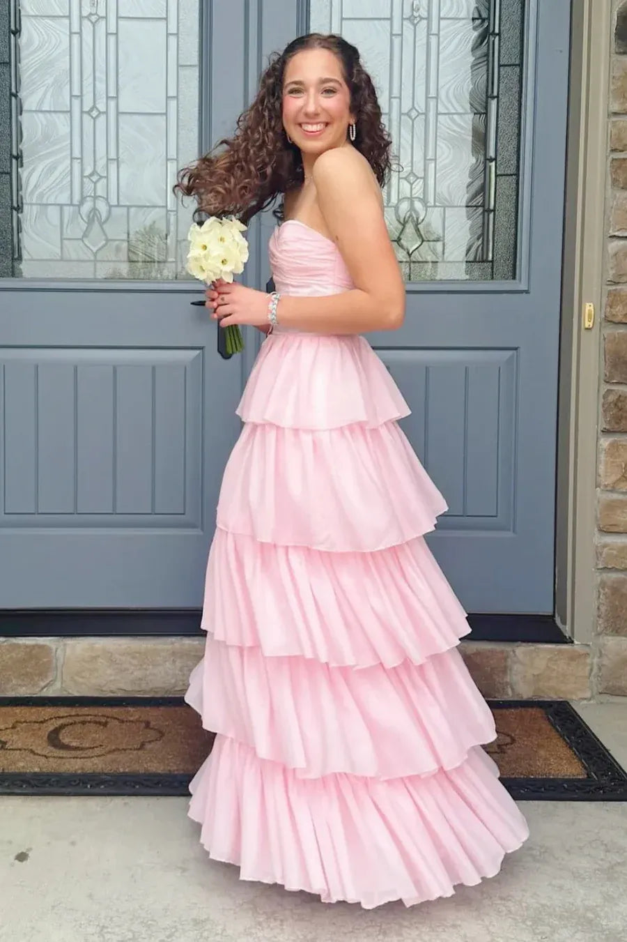 Romantic Pink Strapless Tiered Ruffled Organza Prom Gown