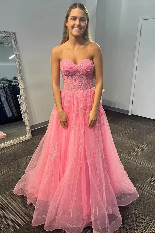 Romantic Strapless Beaded Lace Appliques Tulle Ball Gown Prom Dress