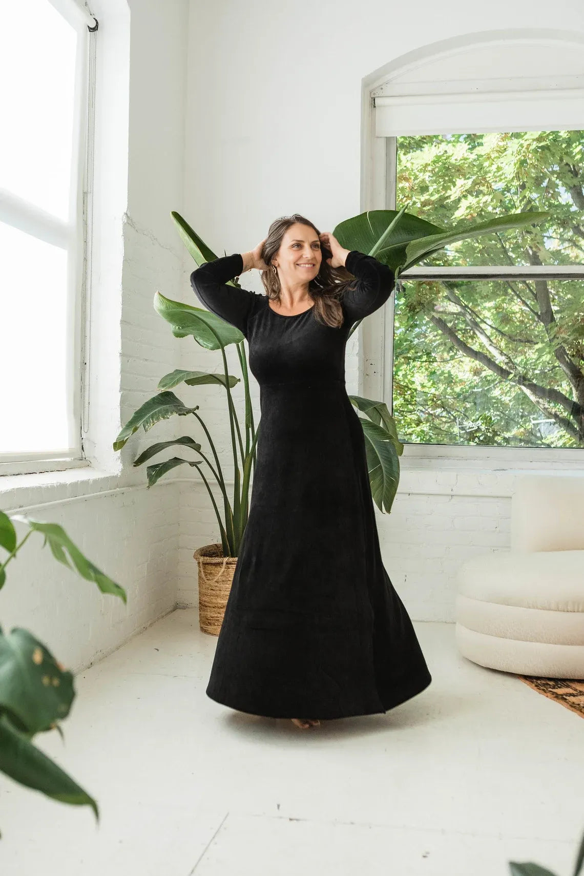 Round Neck Long Sleeves Evening Dress Velvet Dress Floor Length Prom Dress Maxi Dress