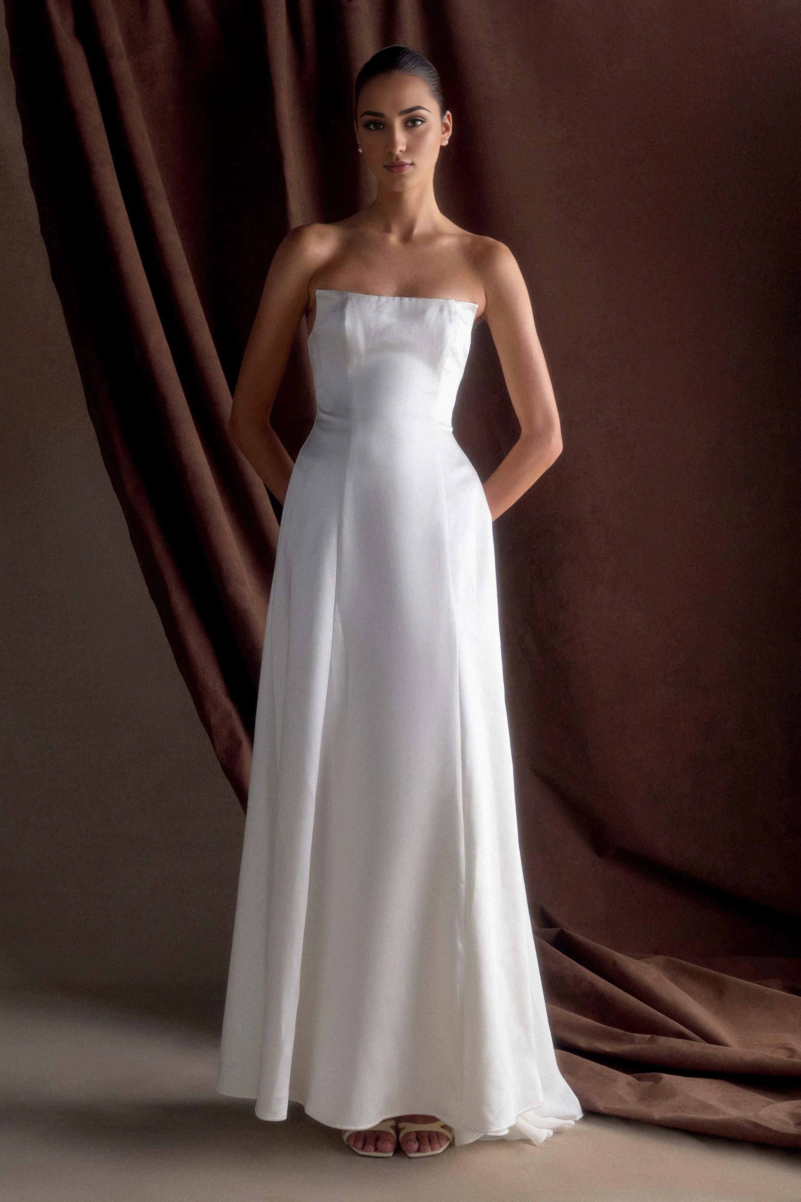 Satin Strapless Affordable Beach Wedding Dresses for Bride Gorgeous A-Line Floor Length Wedding Dresses No Slit