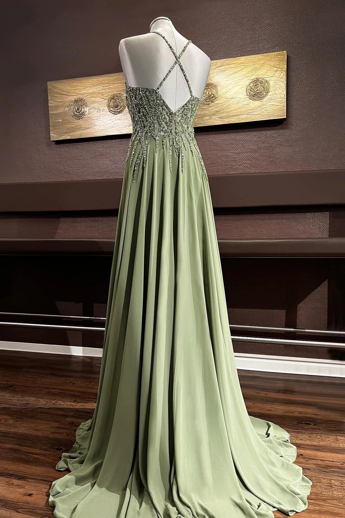 Weitese Formal Women's Dresses Dusty Sage Beaded Cross Back V Neck Seqins-Embroidery Long Prom Dress Prom Dresses Stores