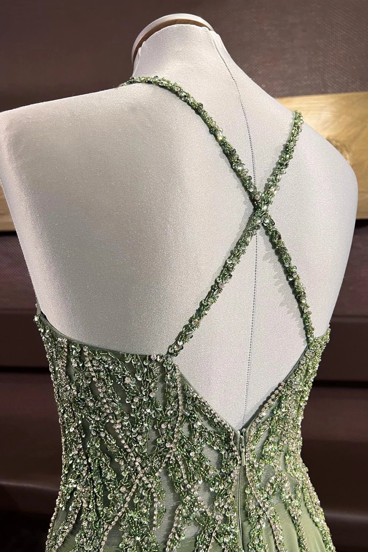 Weitese Formal Women's Dresses Dusty Sage Beaded Cross Back V Neck Seqins-Embroidery Long Prom Dress Prom Dresses Stores