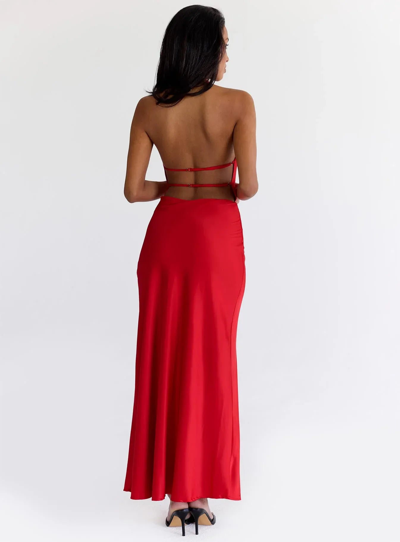 Sexy Fitted Cowl Neck Sleeveless Satin Floor-Length Prom Dress