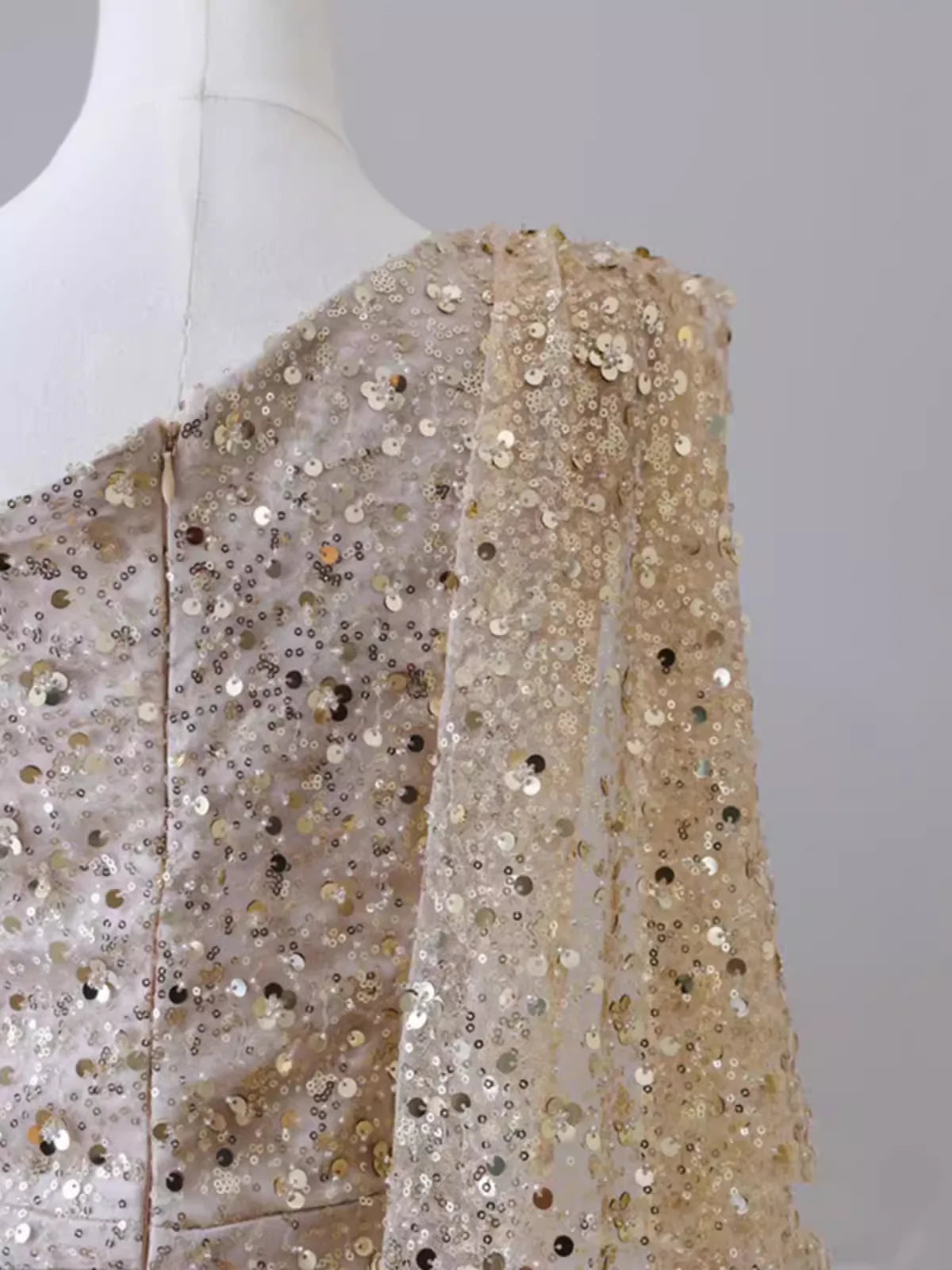 Vestido de fiesta sexy de sirena con un hombro al descubierto y lentejuelas, largo hasta el suelo 