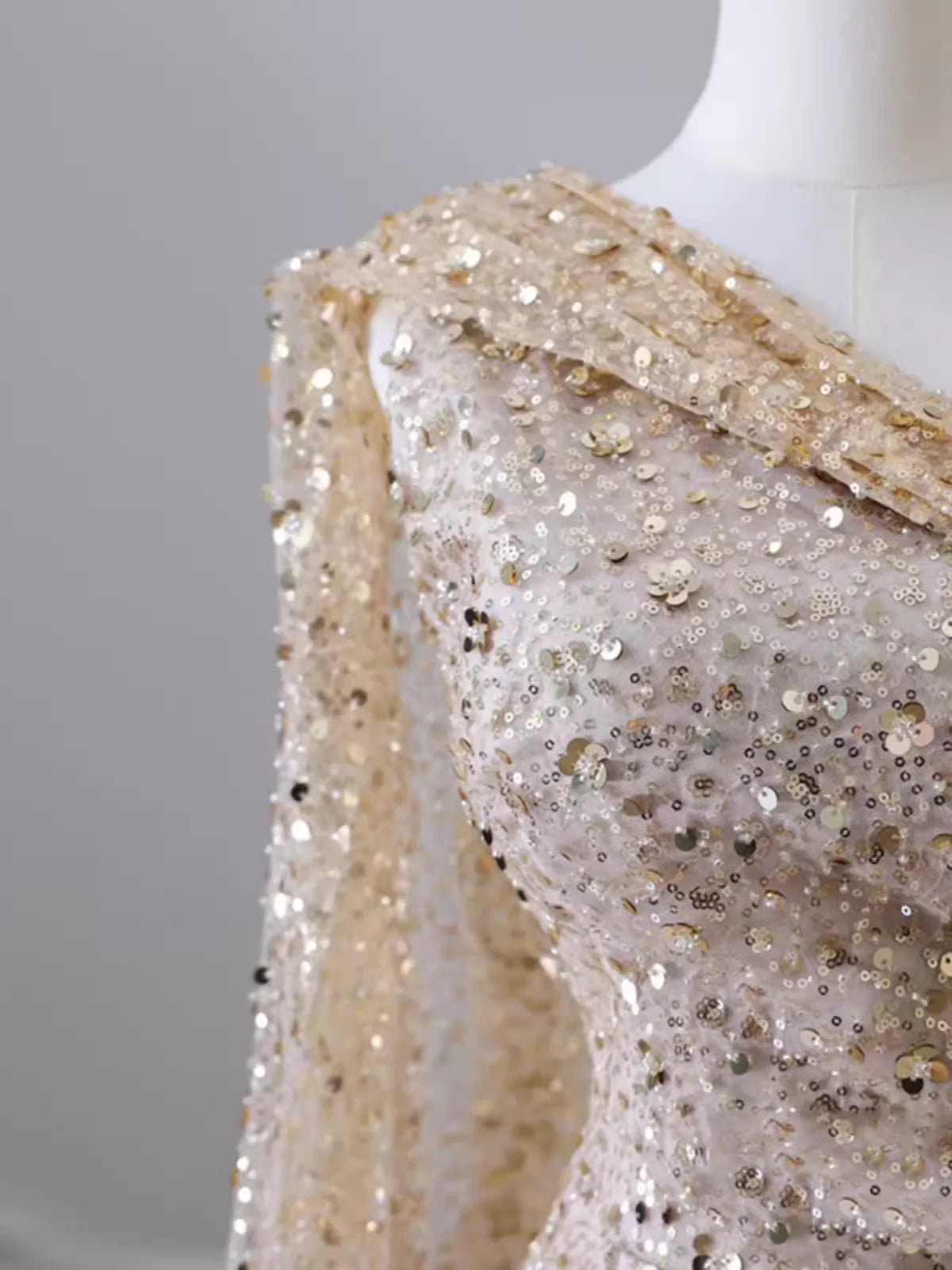 Vestido de fiesta sexy de sirena con un hombro al descubierto y lentejuelas, largo hasta el suelo 