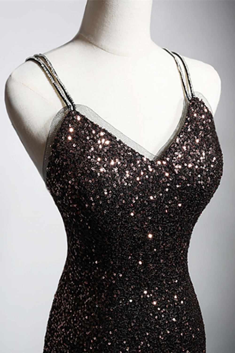 Vestido de fiesta largo Weitese con tirantes finos y espalda abierta y corte sirena sexy