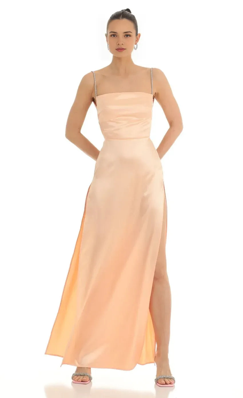 Sexy Sheath/Column Spaghetti Straps Sleeveless Lace Up Floor-Length Prom Dress