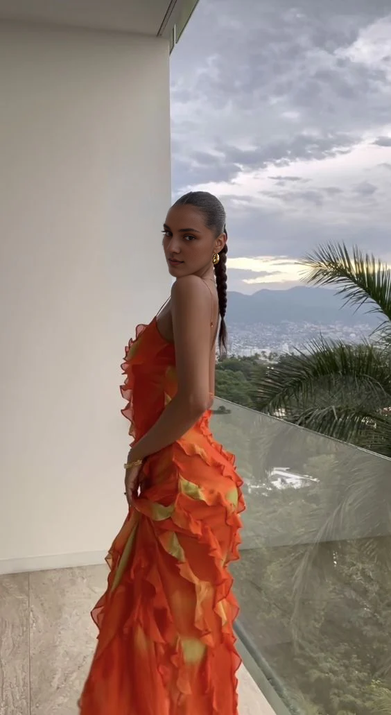 Sexy Sheath Spaghetti Straps Backless Chiffon Long Tiered Prom Dress With Slit