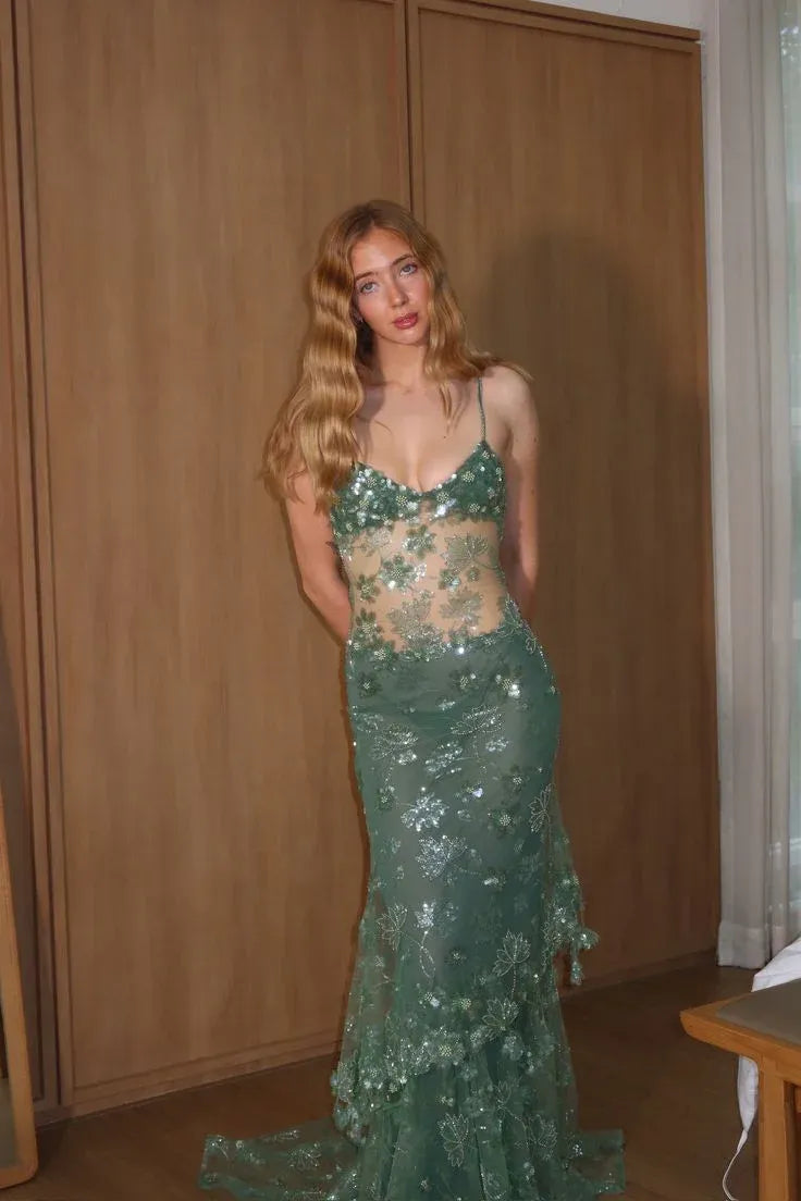 Sexy Spaghetti Straps Sleeveless Mermaid Ruffles Sequins Floor-Length Prom Gown