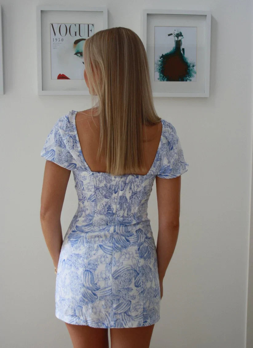 Weitese Dress Prom Dress Stores Square Neck Sheath Homecoming Dress Short Party Dress with Cape Sleeves Formal Dresses