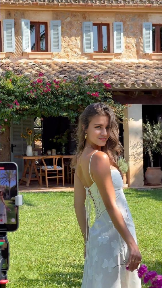 Vestido de fiesta de encaje sin mangas, largo hasta el suelo, color marfil, con tirantes finos 