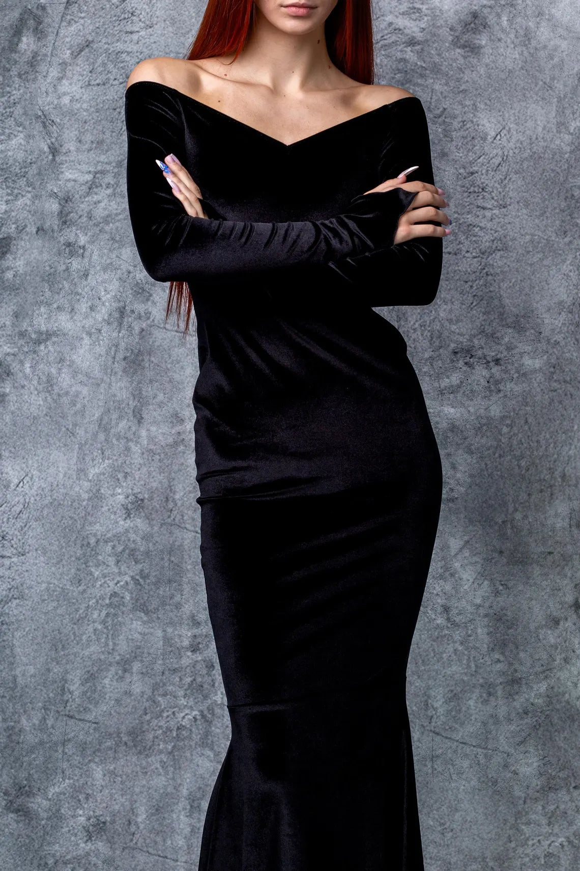 Sheath Off Shoulder Velvet Long Sleeves V Neck Mermaid Bridesmaid Prom Dress