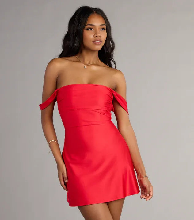 Simple A-Line/Princess Off-The-Shoulder Sleeveless Backless Short-Mini Homecoming Dresses