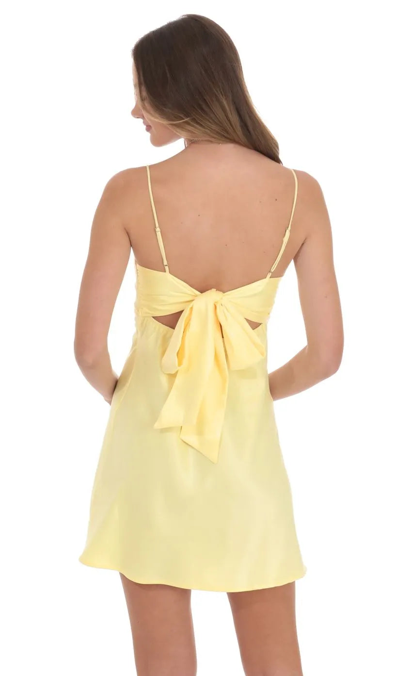 Simple A-Line/Princess Sweetheart Sleeveless Lace Up Short-Mini Homecoming Dress