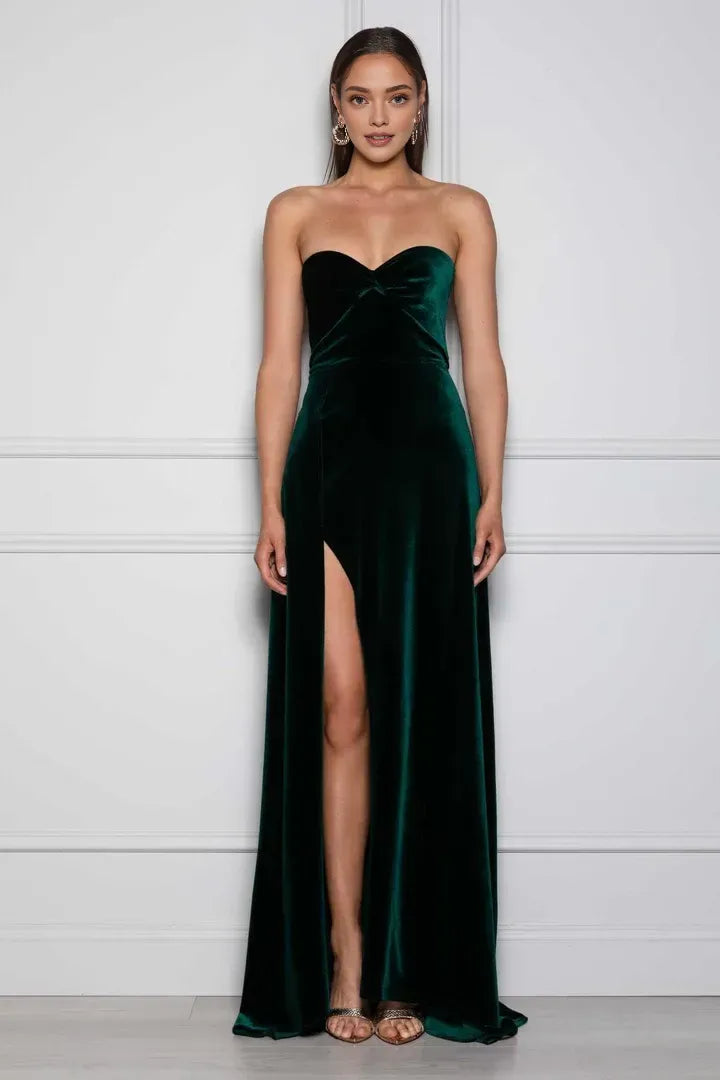 Simple A-Line Strapless Sleeveless Velvet Sweep/Brush Train Prom Dress