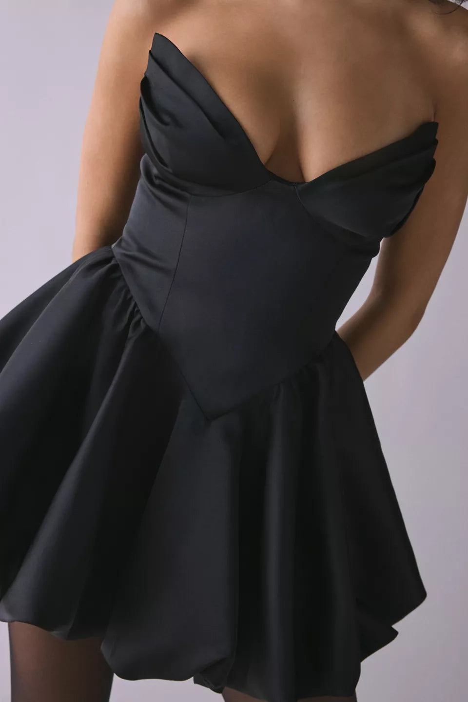 Simple A-Line Strapless Sleeveless Zipper Up Short-Mini Homecoming Dress