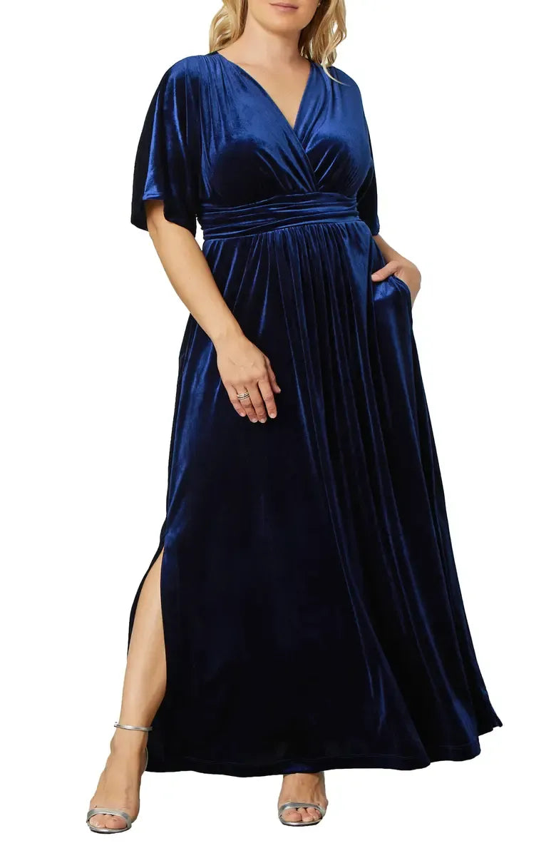 Simple A-Line V-neck Short Sleeves Velvet Floor-Length Plus Size Mother of the Bride Dress