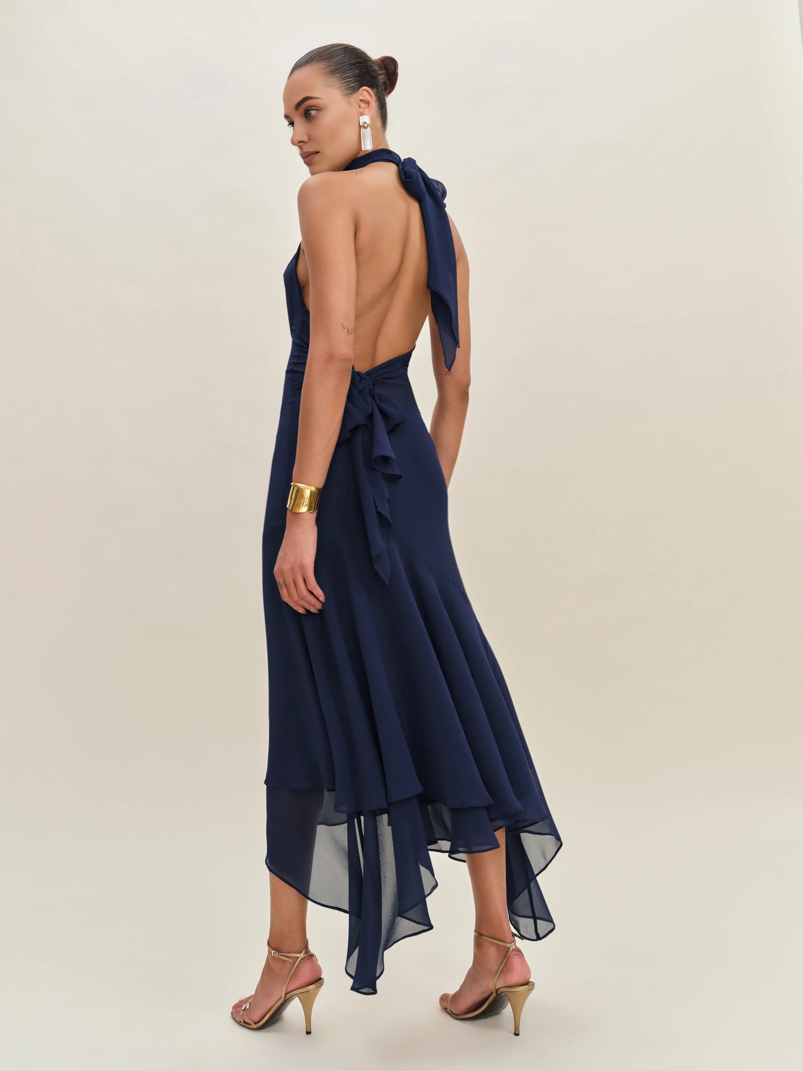 Robe Weitese simple, col haut, sans manches, coupe trapèze, robe de bal, robe longue plissée, dos nu, ourlet asymétrique 