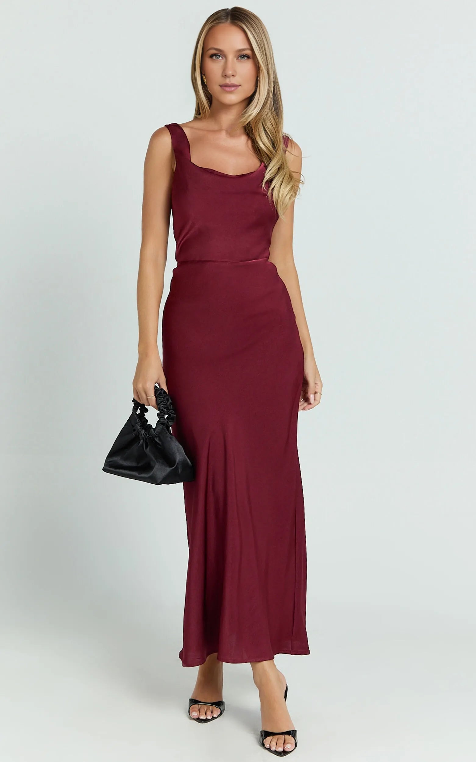Weitese Dress Simple Maxi Dress Cowl Neck Sleeveless Dress Mermaid Regular Straps Low Open Back Evening Dress