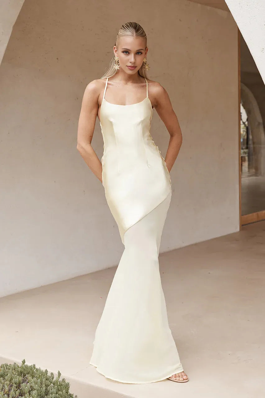 Simple Mermaid/Trumpet Scooped Neck Sleeveless Satin Floor-Length Prom Dress