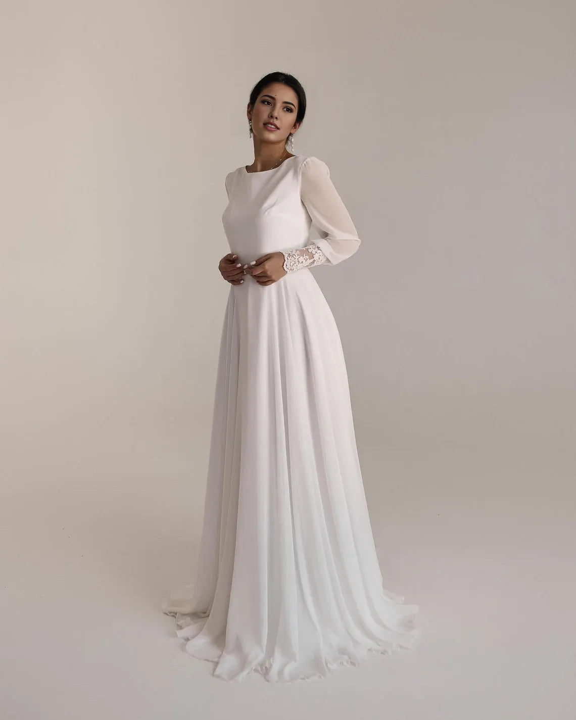 Simple Wedding Dress Floor Length Casual Wedding Dress Reception Dress Round Neck Long Sleeves Elopement Dress Wedding Gown
