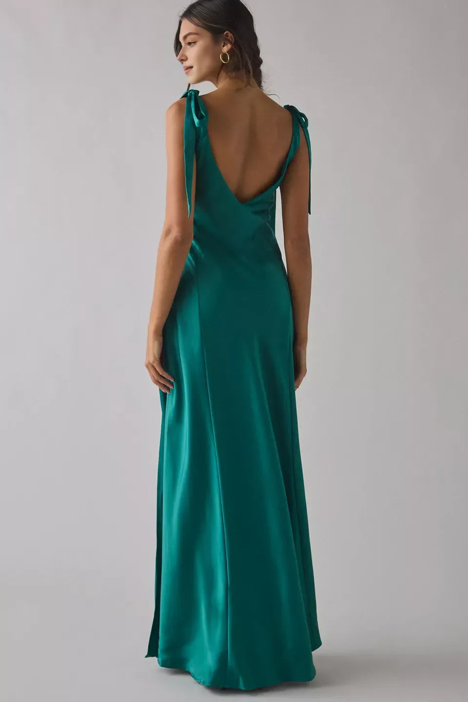 Simple Fitted V Neck Sleeveless Satin Floor-Length Prom Dress