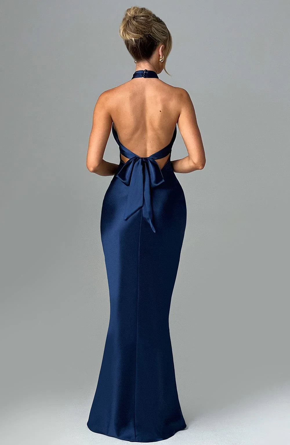 Sleek Mermaid Halter Neck Backless Tie-Back Satin Navy Blue Floor-Length Prom Dress